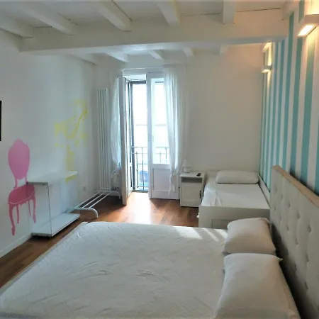 Prestige Boutique Homes - Duomo 2 Mediolan