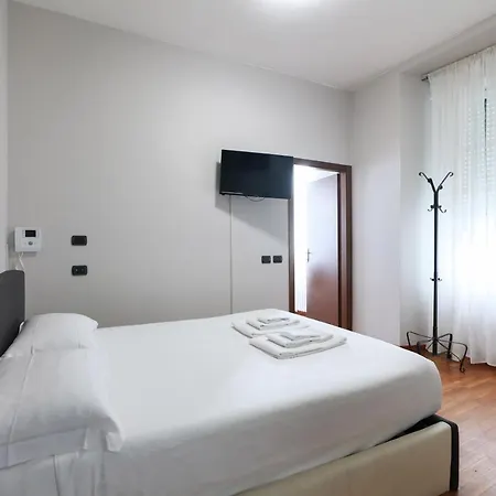 Prestige Boutique Homes - Duomo 2 Mediolan
